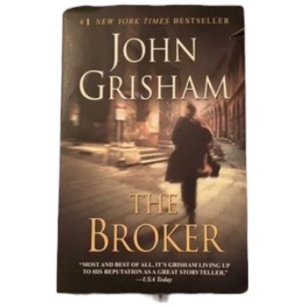🎉2/ $18 🎉 The Broker. Thriller